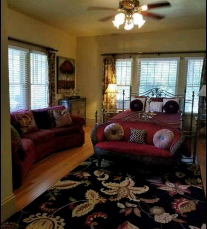 Hôtel Gibbs Street Manor à New Waverly Extérieur photo